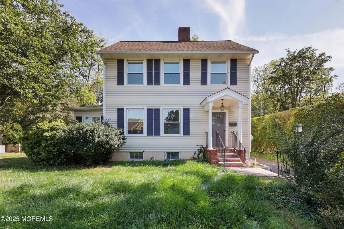 Exterior, Facade, Georgian