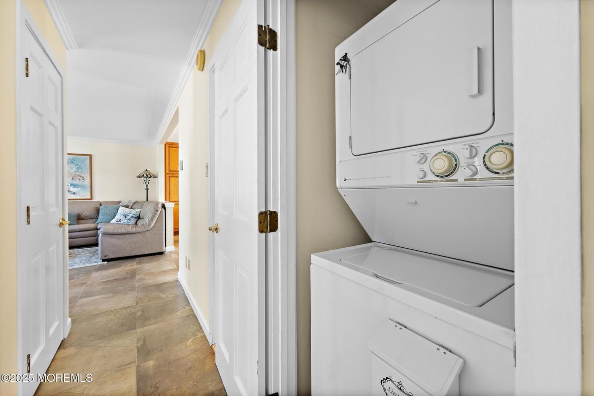 Interior, Utility Closets, Washer