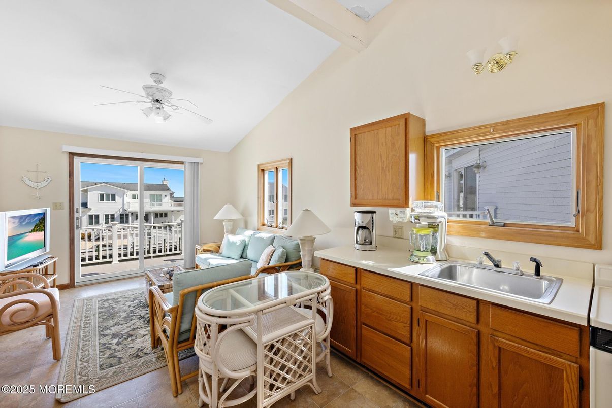 Dining room, Interior, Kitchen, Living room
