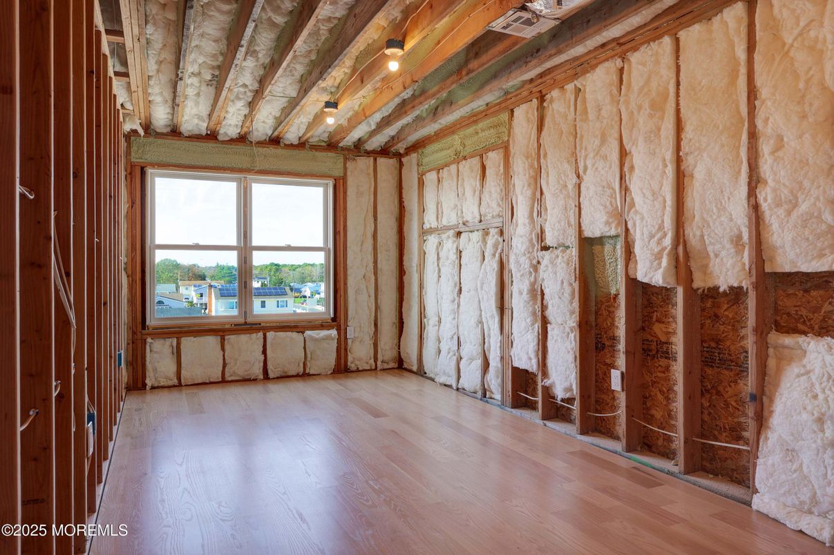 Empty room, Interior, Wooden Beams, Wooden Ceilings, Wood Texture Flooring