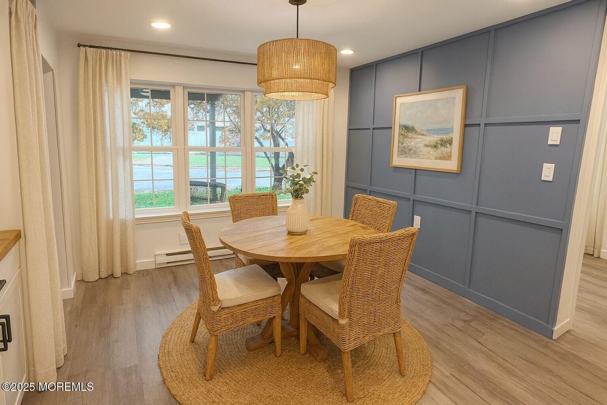 Dining room, Interior, Pendant Lights, Recessed Lighting, Wood Texture Flooring