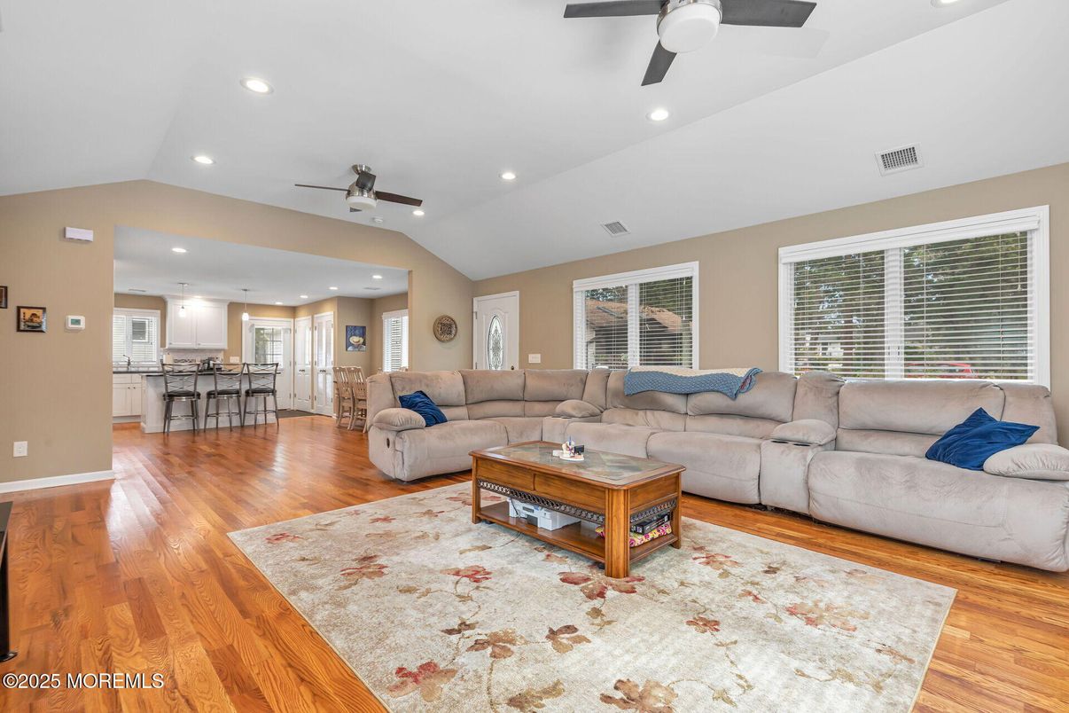 Interior, Kitchen, Living room, Recessed Lighting, Wood Texture Flooring
