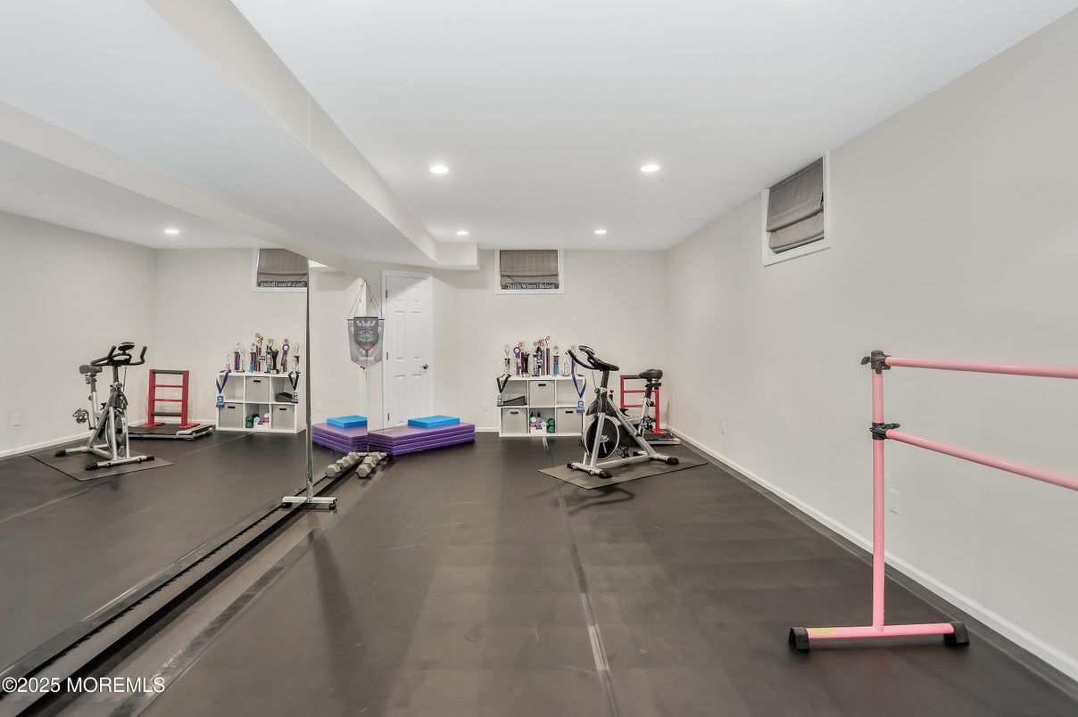 Fitness Equipment, Interior, Recessed Lighting