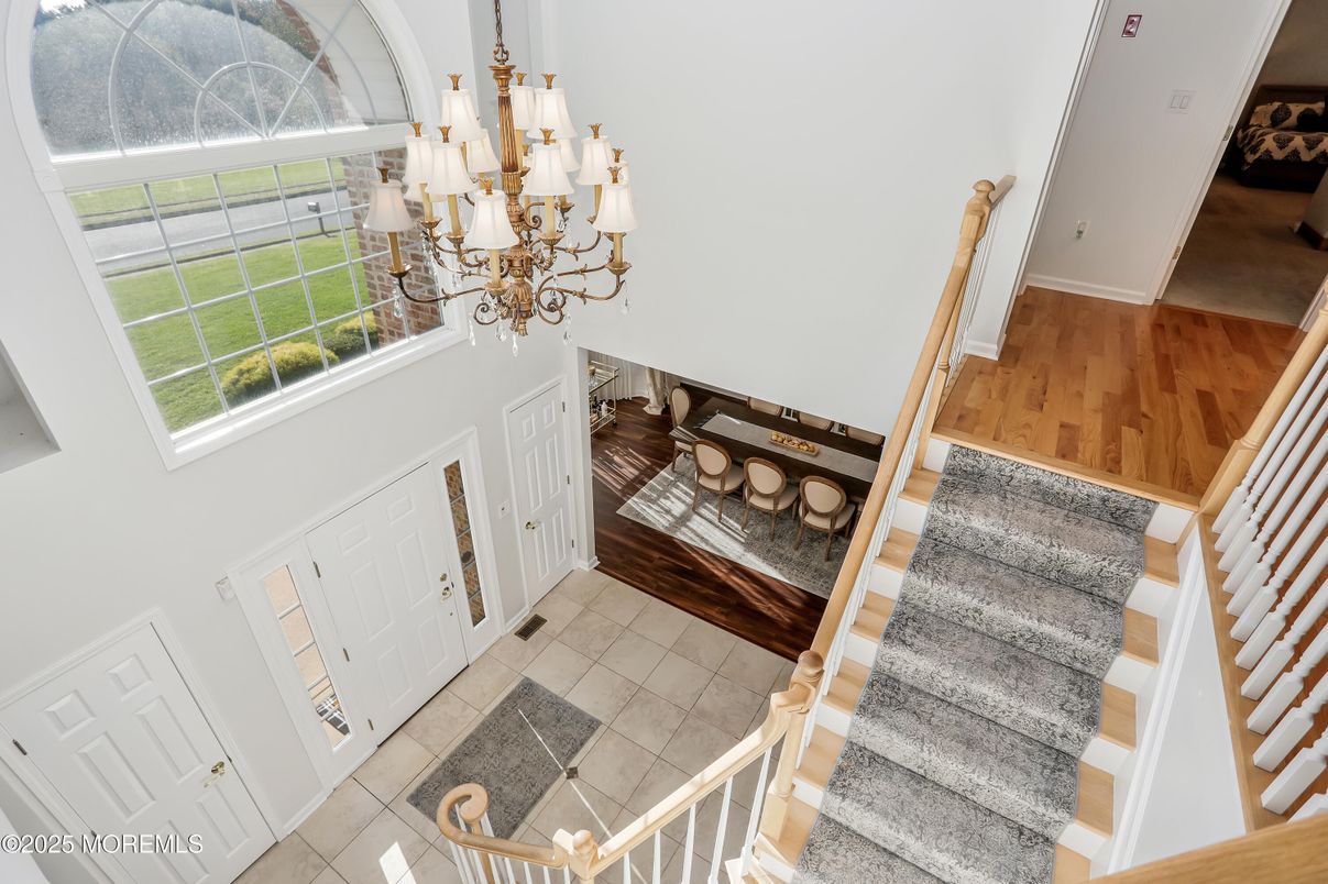 Chandelier, Interior, Wood Texture Flooring