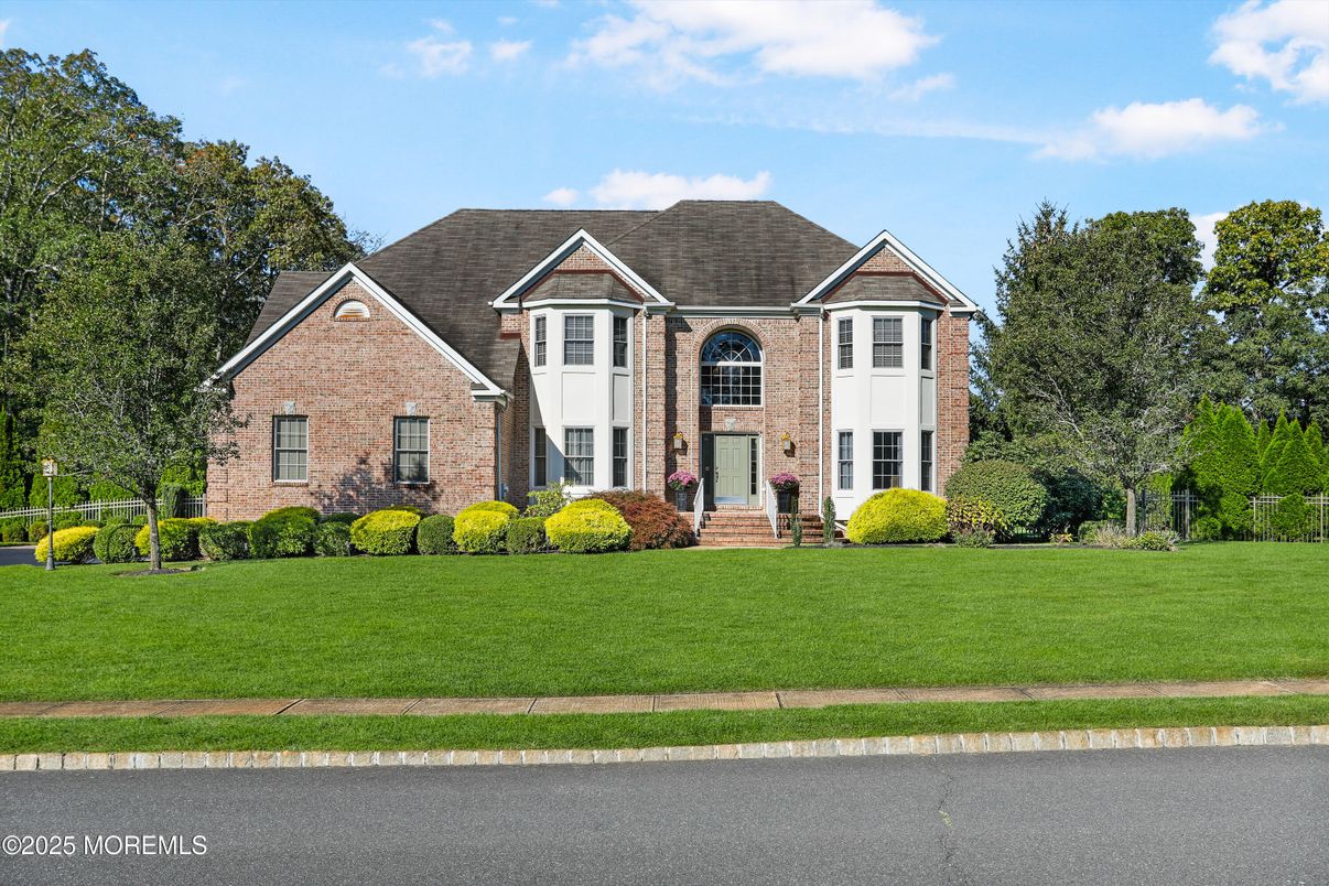 Exterior, Facade, Brick Facade, French Provincial