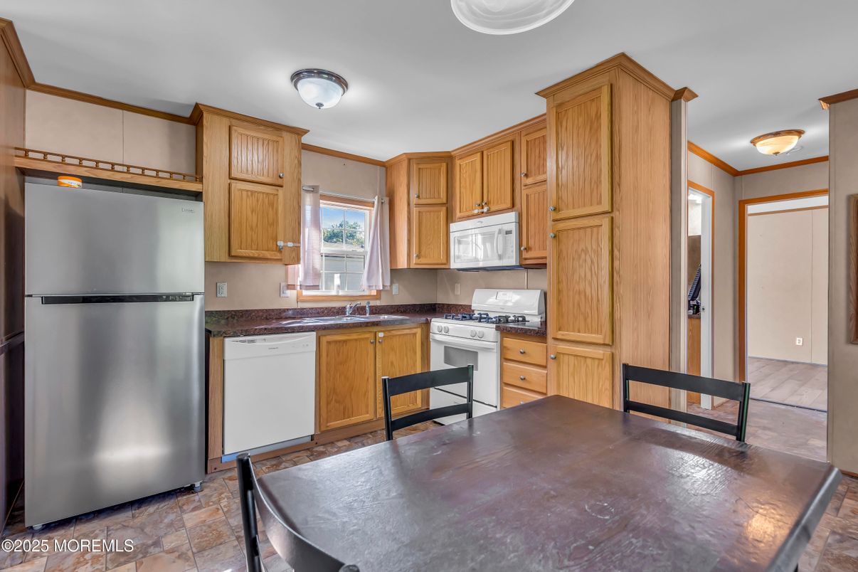 Dining room, Interior, Kitchen