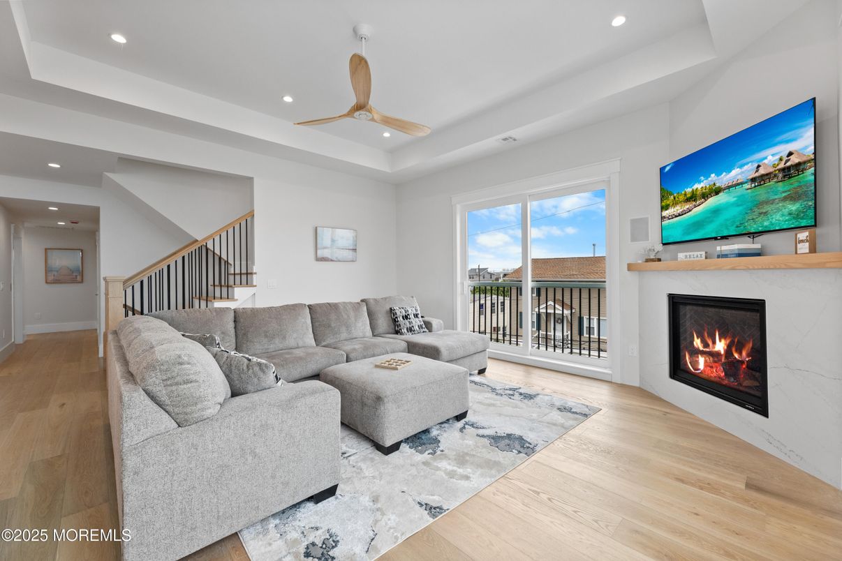 Fireplace, Interior, Living room, Recessed Lighting, Wood Texture Flooring