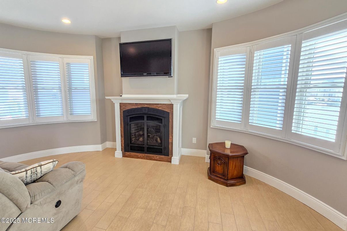 Fireplace, Interior, Recessed Lighting, Wood Texture Flooring