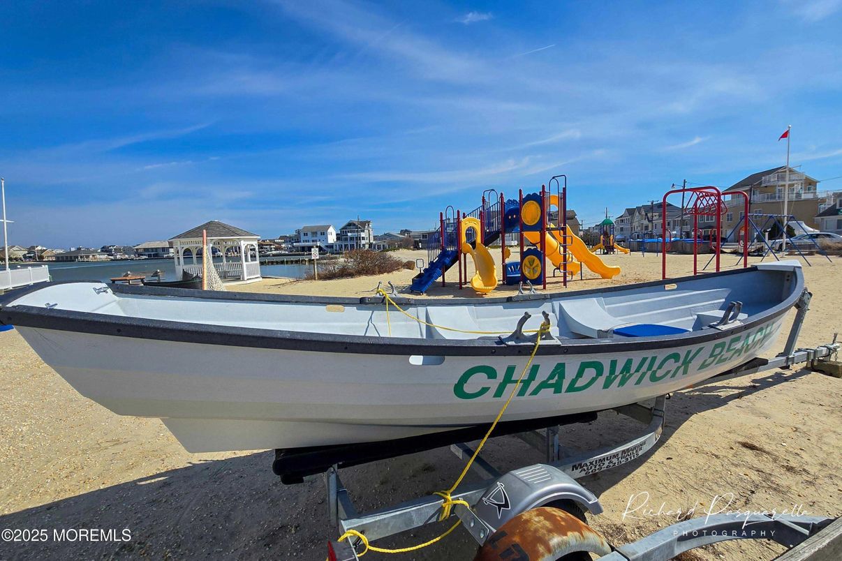 Exterior, Playground
