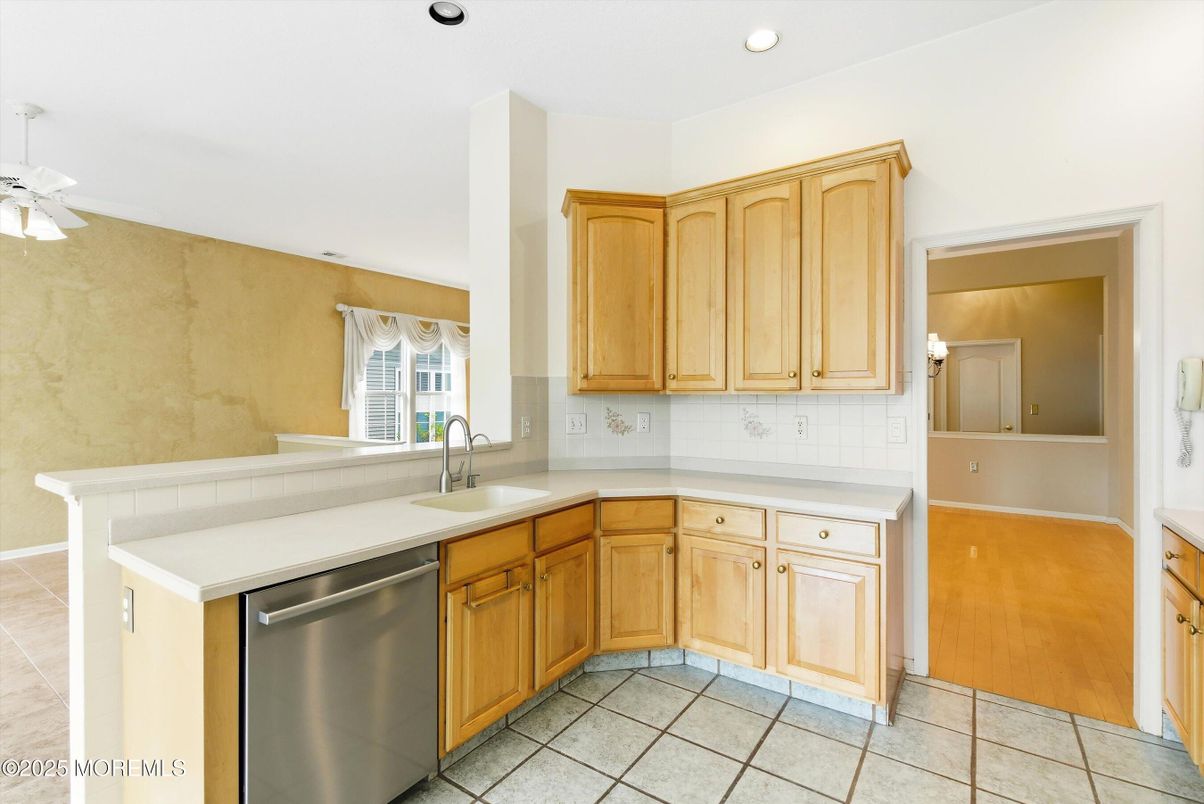 Interior, Kitchen, Recessed Lighting