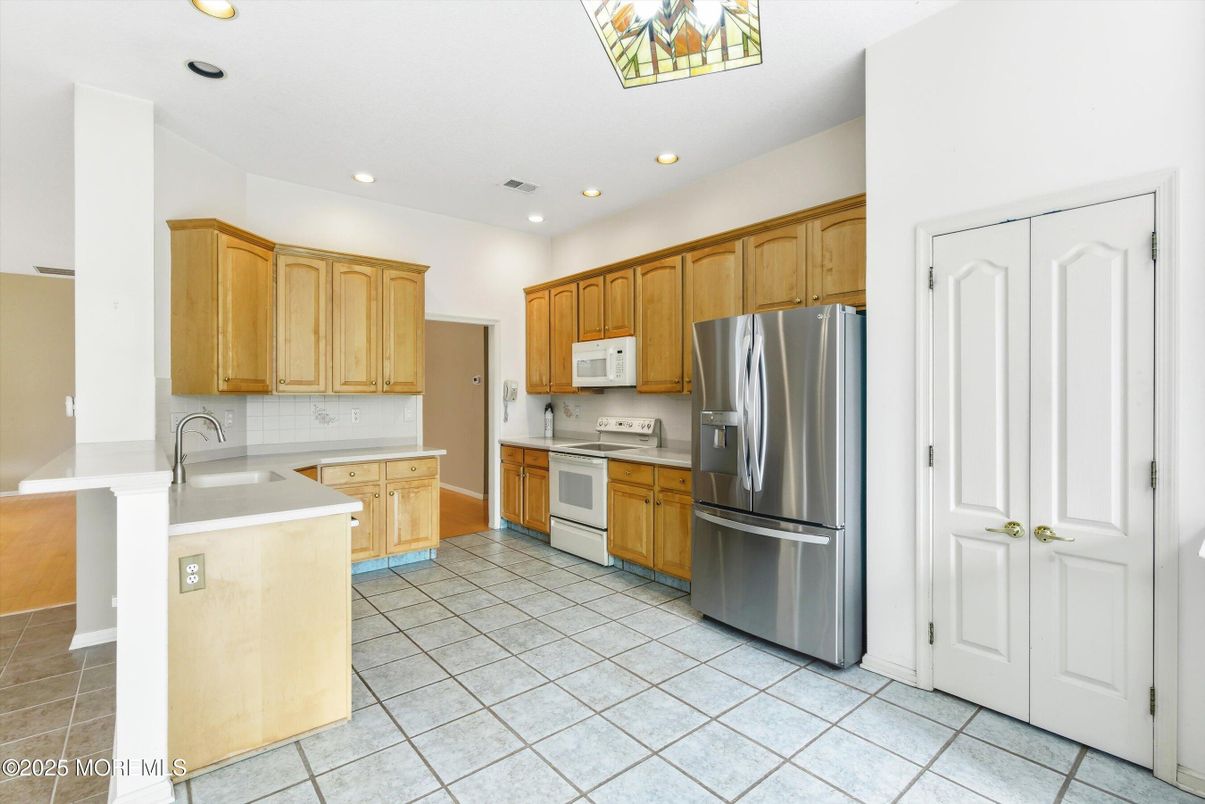 Interior, Kitchen, Recessed Lighting