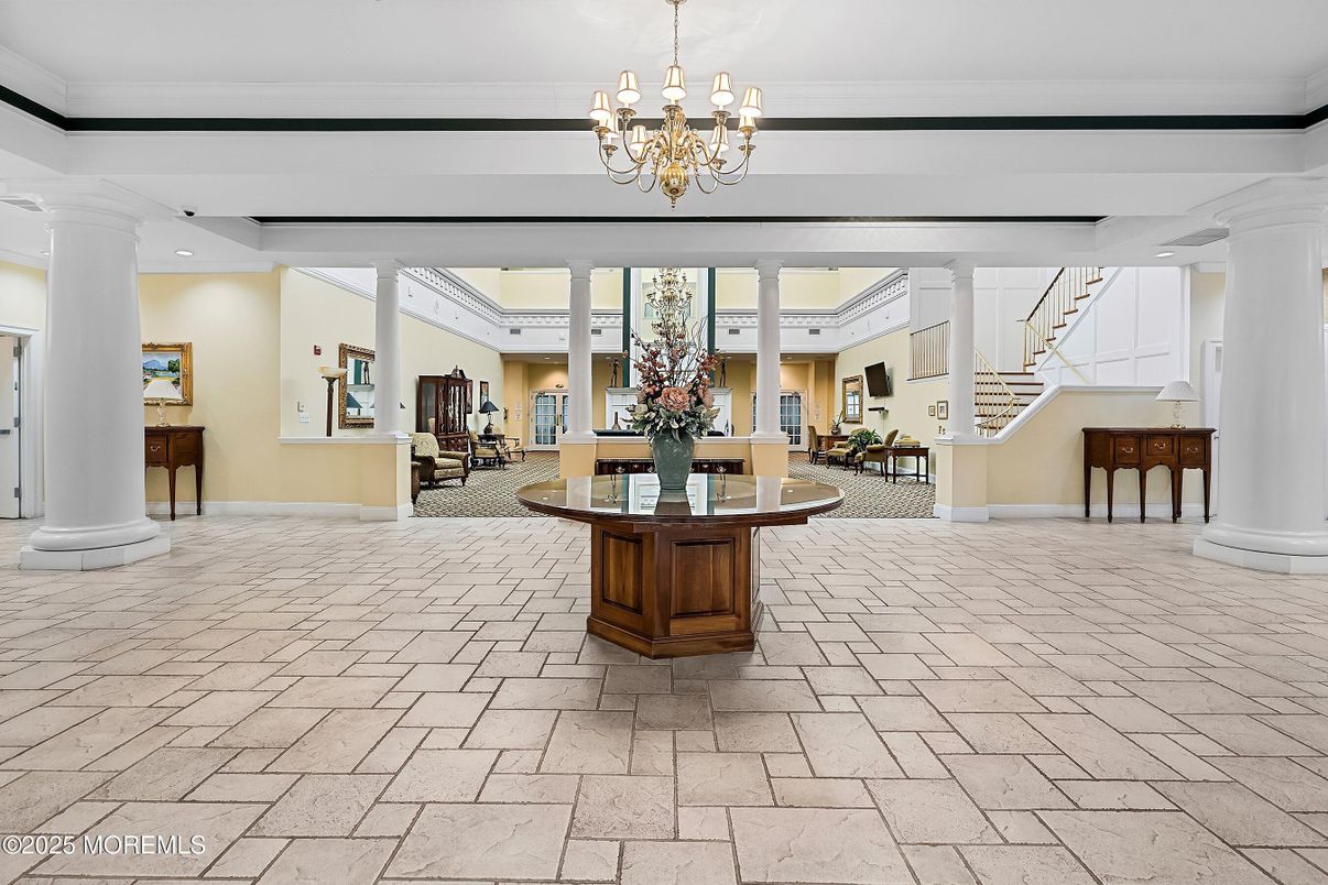 Chandelier, Interior, Recessed Lighting