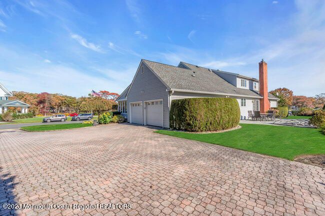 Backyard, Detached Garage, Exterior