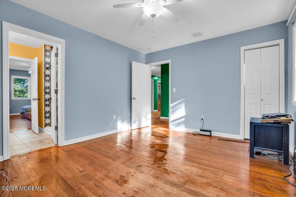 Empty room, Home Office, Interior, Wood Texture Flooring