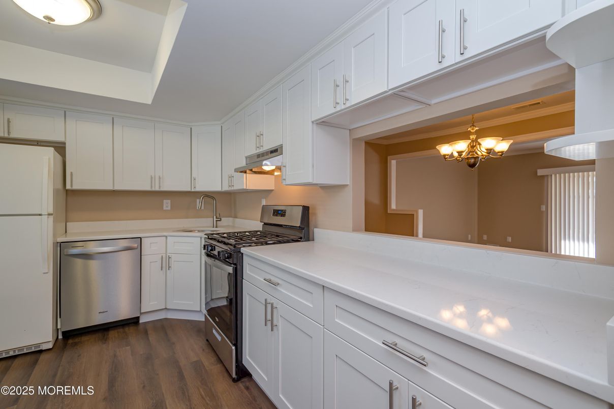 Chandelier, Interior, Kitchen, Stainless Steel Appliances, Wood Texture Flooring