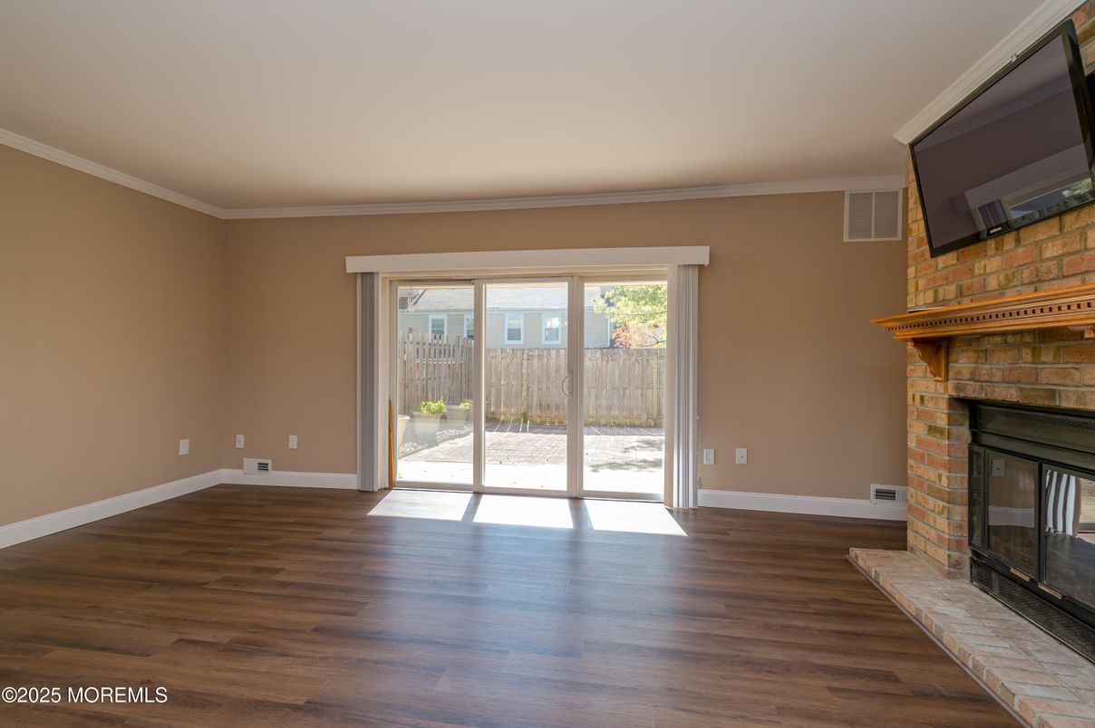 Empty room, Fireplace, Interior, Wood Texture Flooring