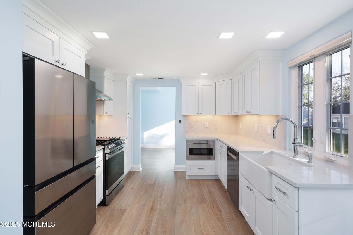 Interior, Kitchen, Recessed Lighting, Stainless Steel Appliances, Wood Texture Flooring