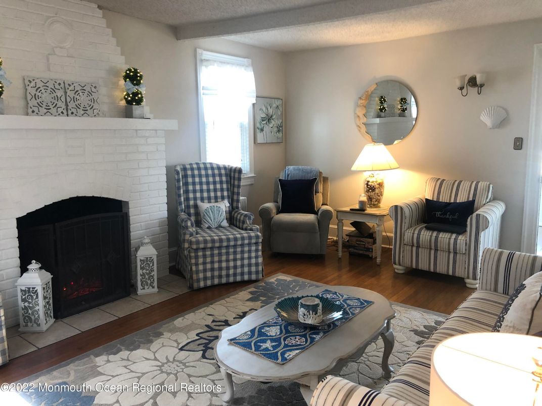 Fireplace, Interior, Living room, Stone Walls, Wood Texture Flooring