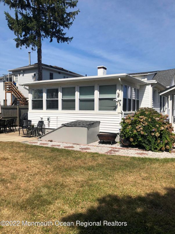 Backyard, Exterior, Pool