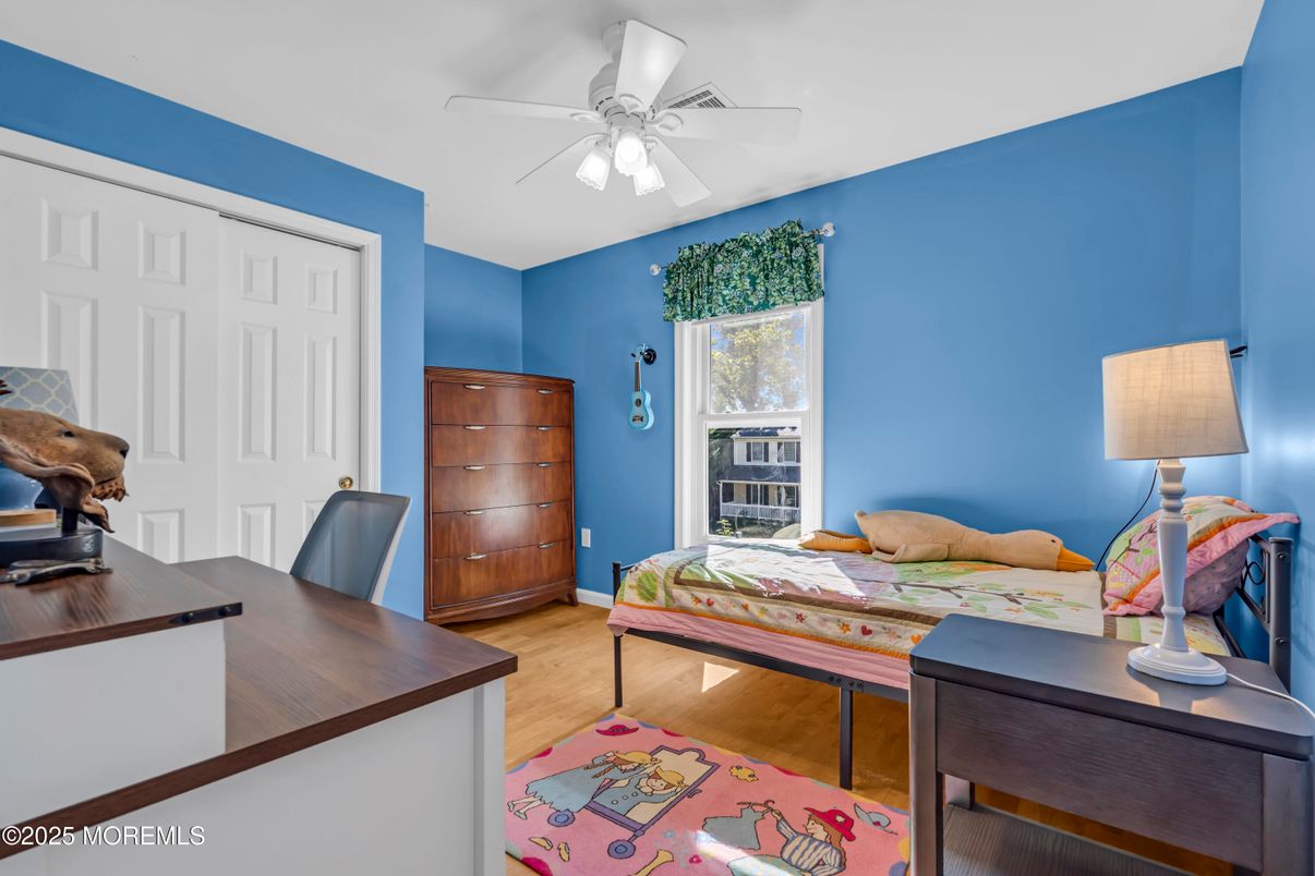 Bedroom, Home Office, Interior, Wood Texture Flooring