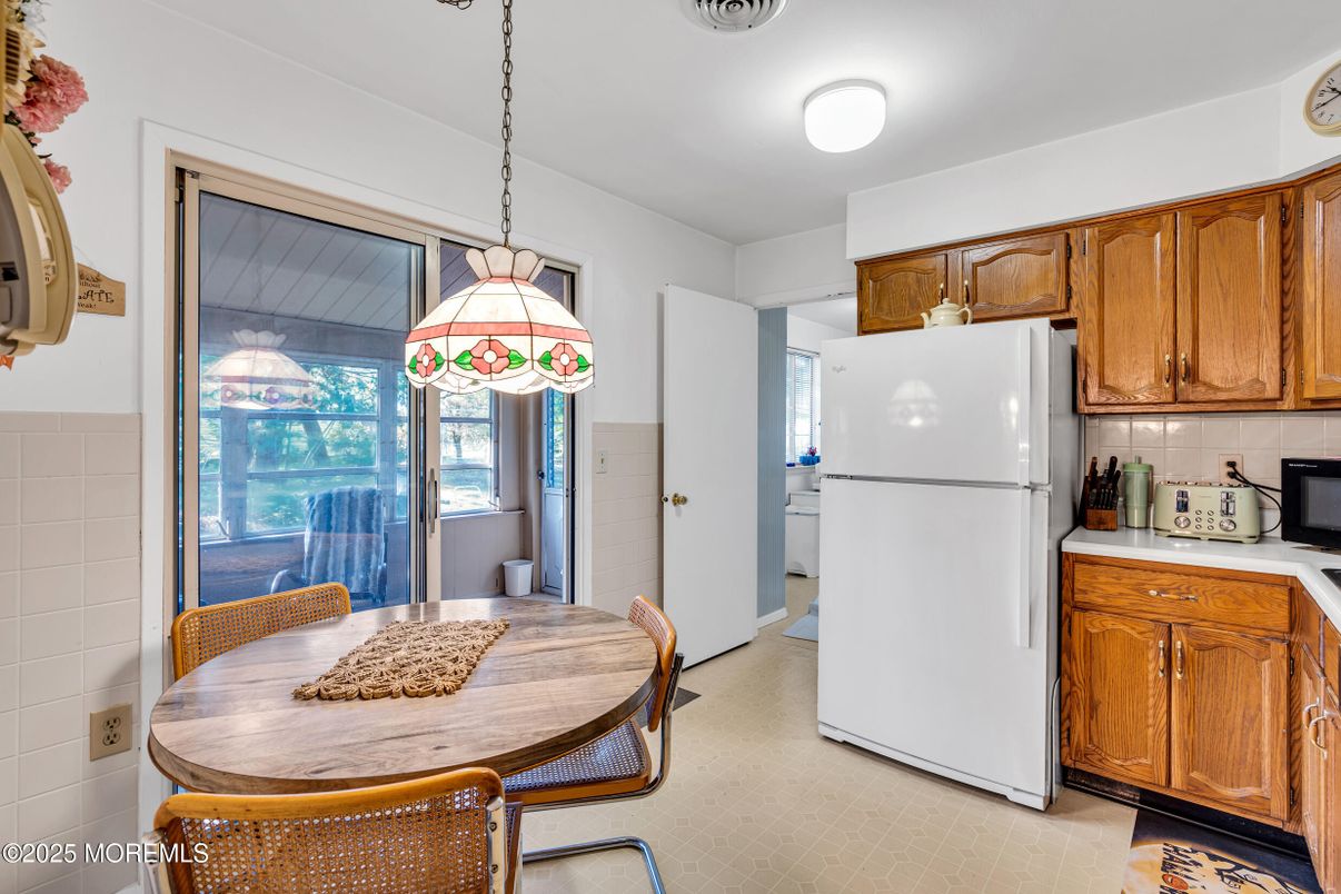 Dining room, Interior, Kitchen, Pendant Lights
