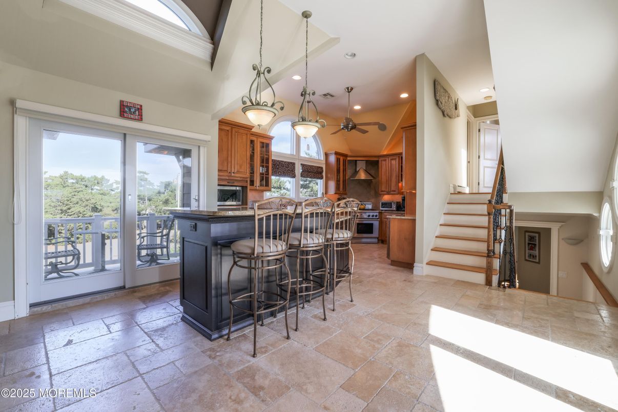 Interior, Kitchen, Pendant Lights, Recessed Lighting