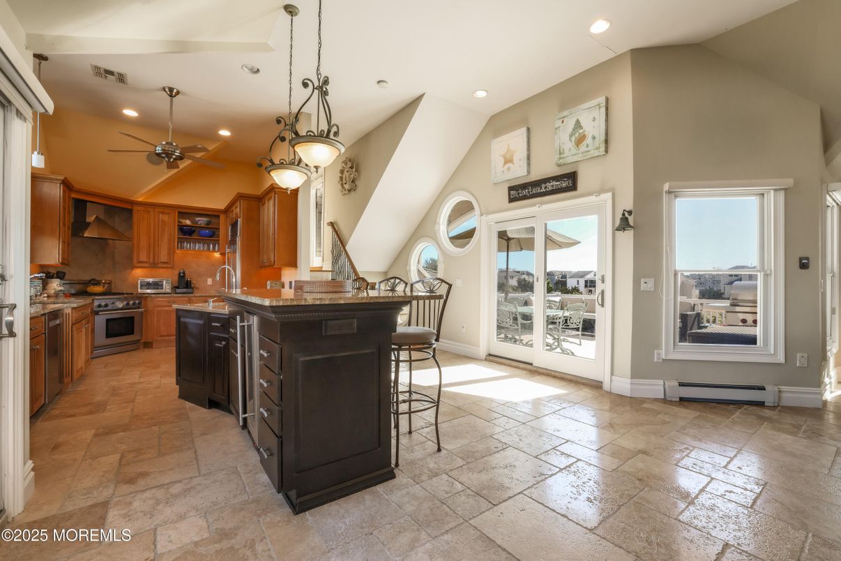 Interior, Kitchen, Pendant Lights, Recessed Lighting