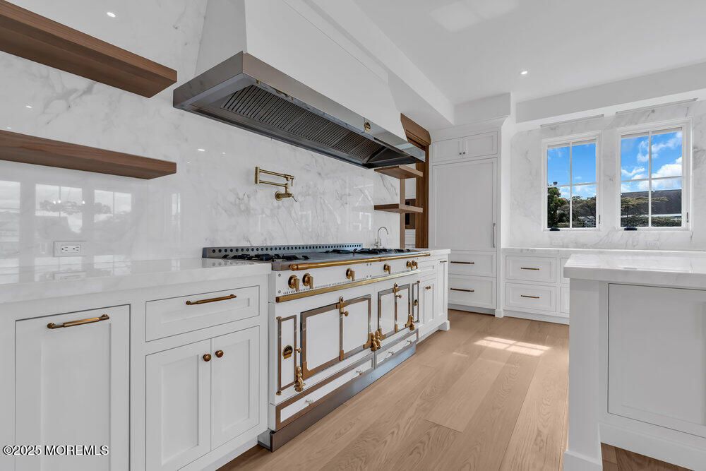 Interior, Kitchen, Marble Walls, Recessed Lighting, Wood Texture Flooring
