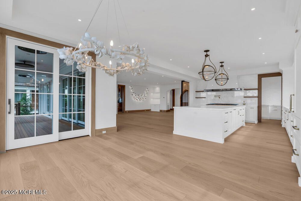Chandelier, Interior, Kitchen, Recessed Lighting, Wood Texture Flooring