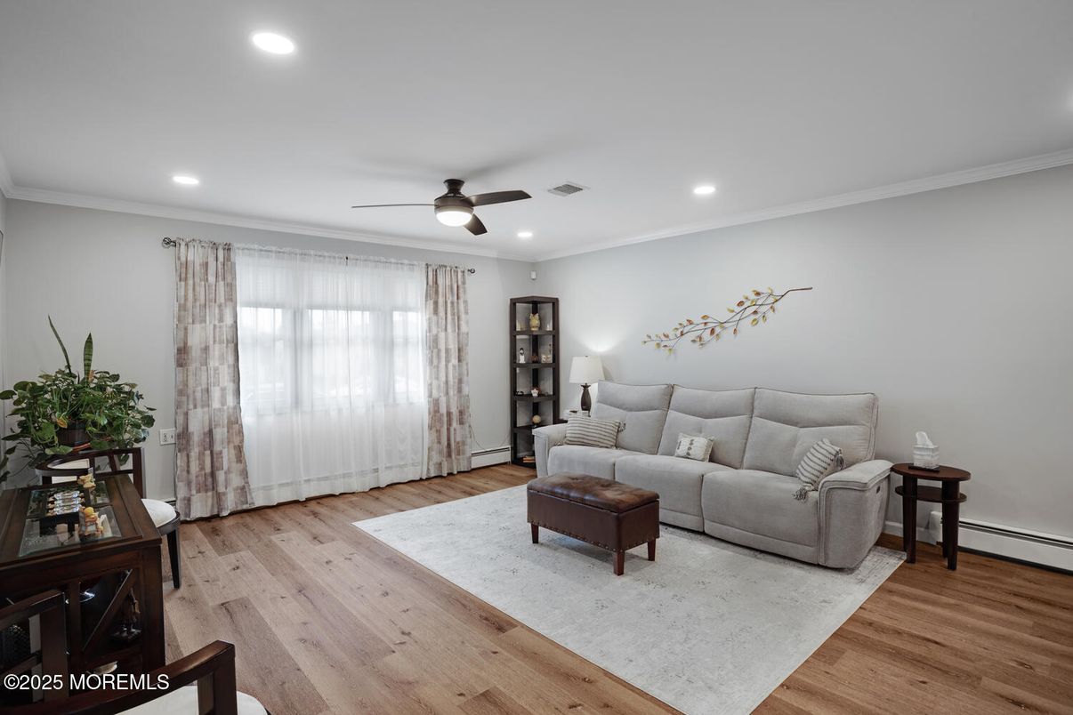 Interior, Living room, Recessed Lighting, Wood Texture Flooring