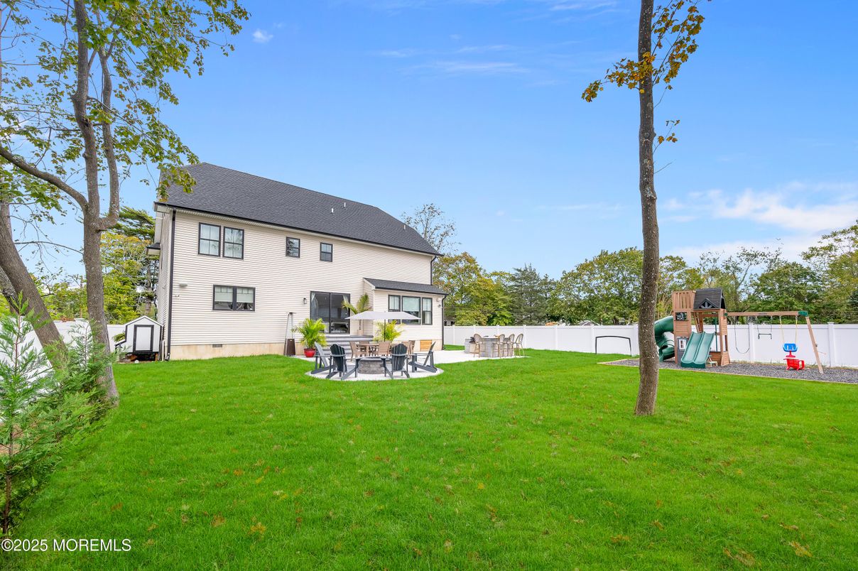 Backyard, Exterior, Playground