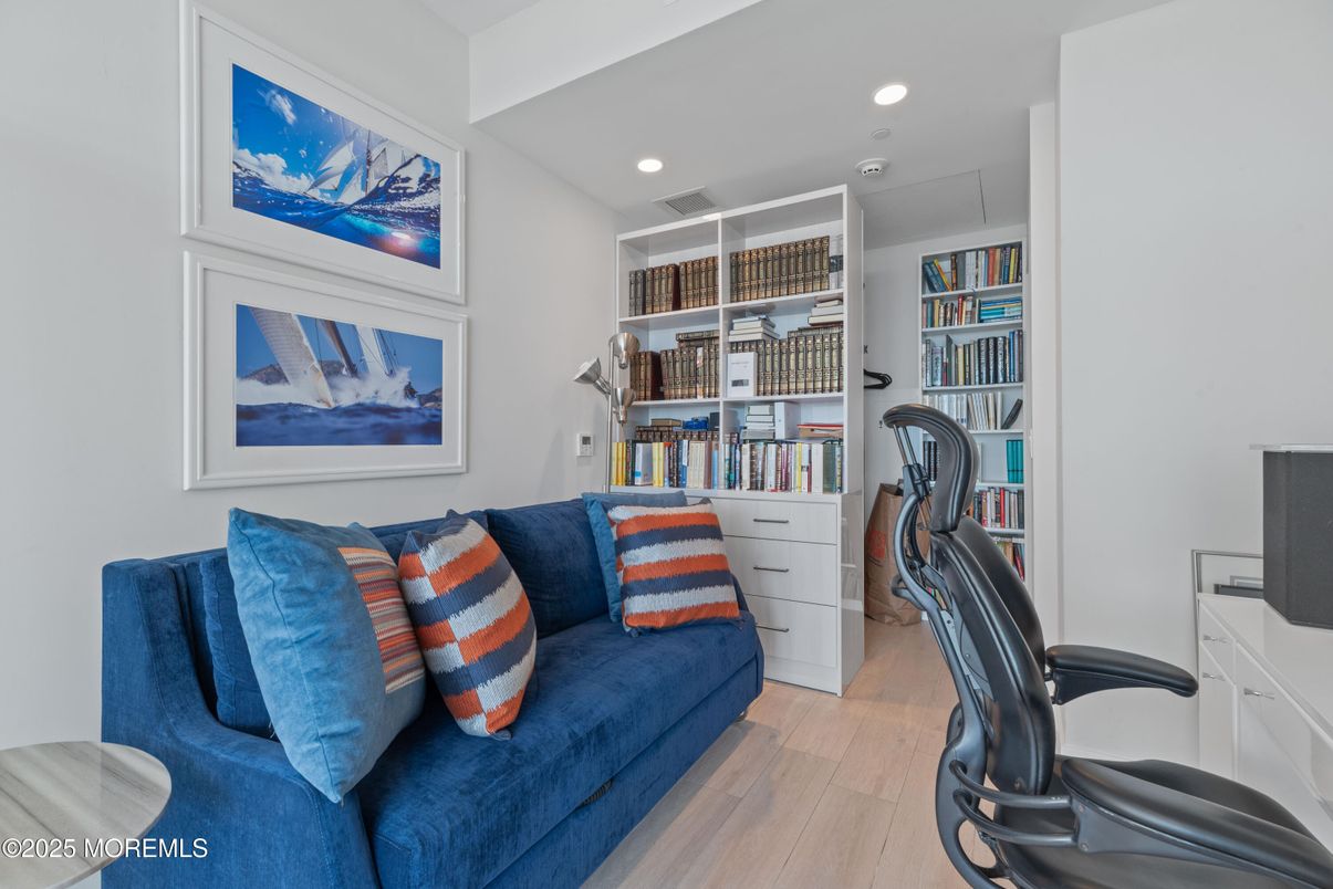 Home Office, Interior, Recessed Lighting, Wood Texture Flooring