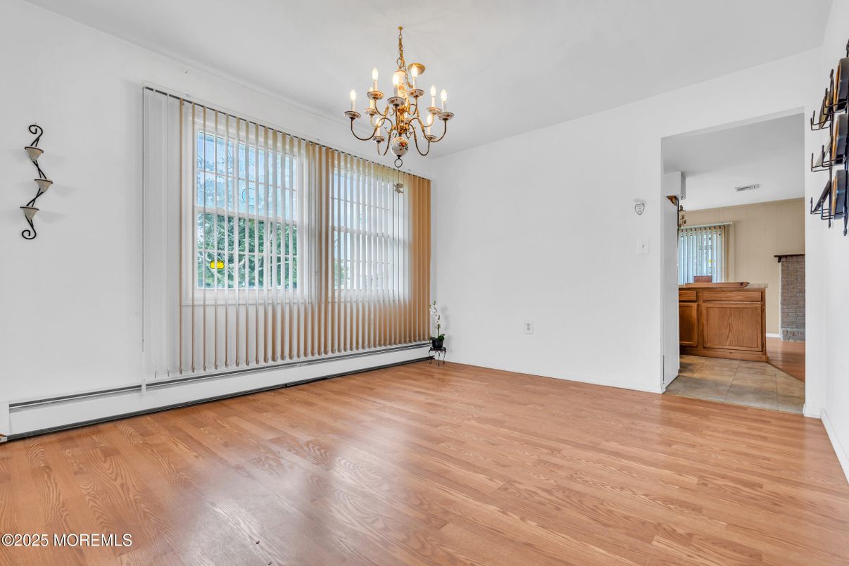 Chandelier, Empty room, Interior, Wood Texture Flooring