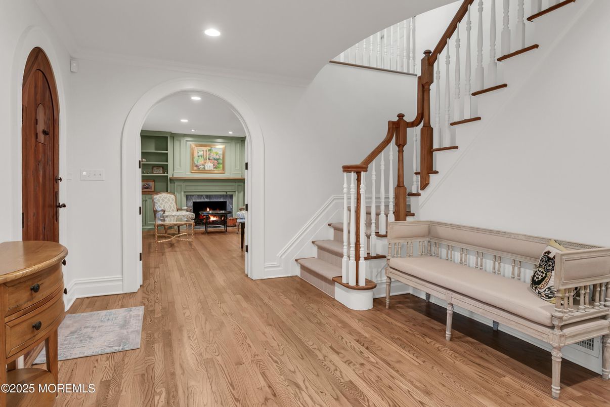 Fireplace, Interior, Recessed Lighting, Wood Texture Flooring