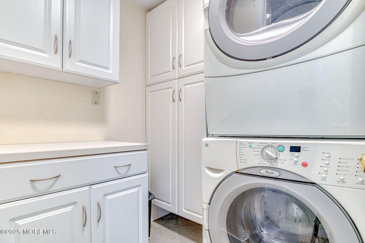 Interior, Utility Closets, Washer