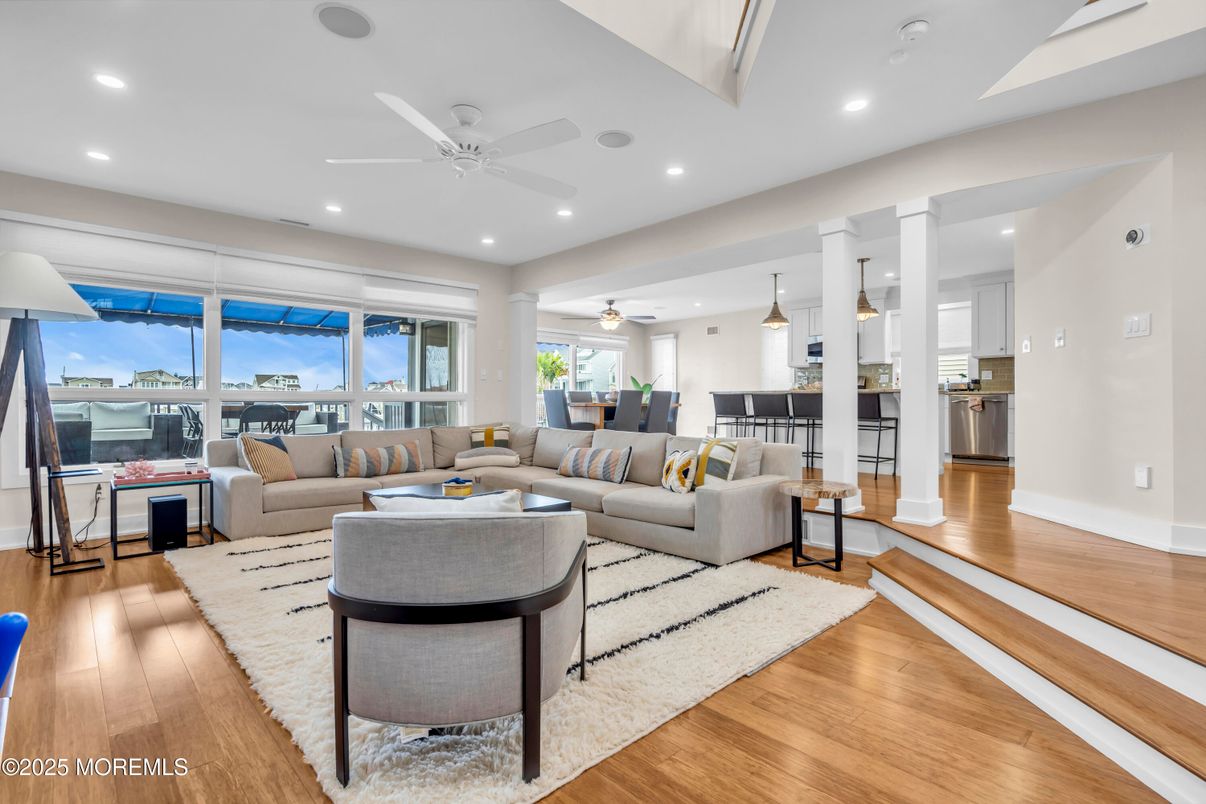 Dining room, Interior, Kitchen, Living room, Pendant Lights, Recessed Lighting, Wood Texture Flooring