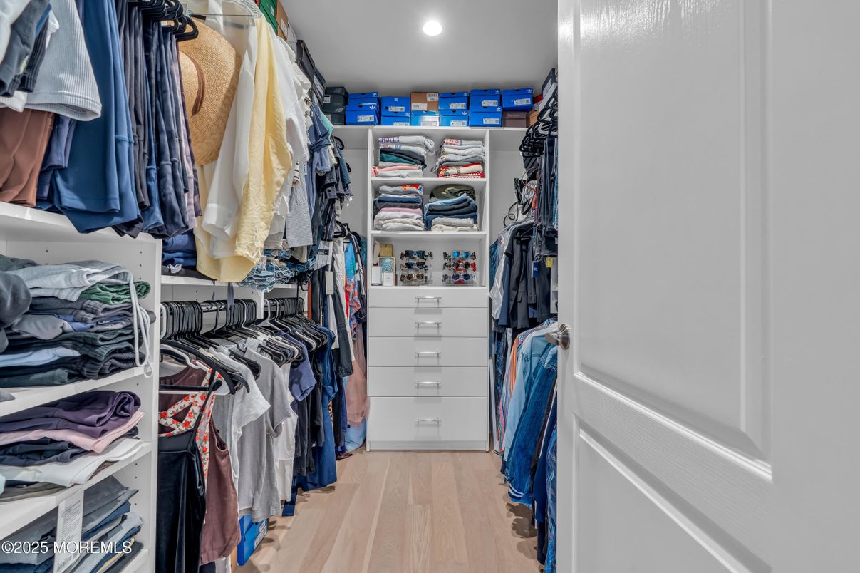 Interior, Recessed Lighting, Walk-in Closets, Wood Texture Flooring