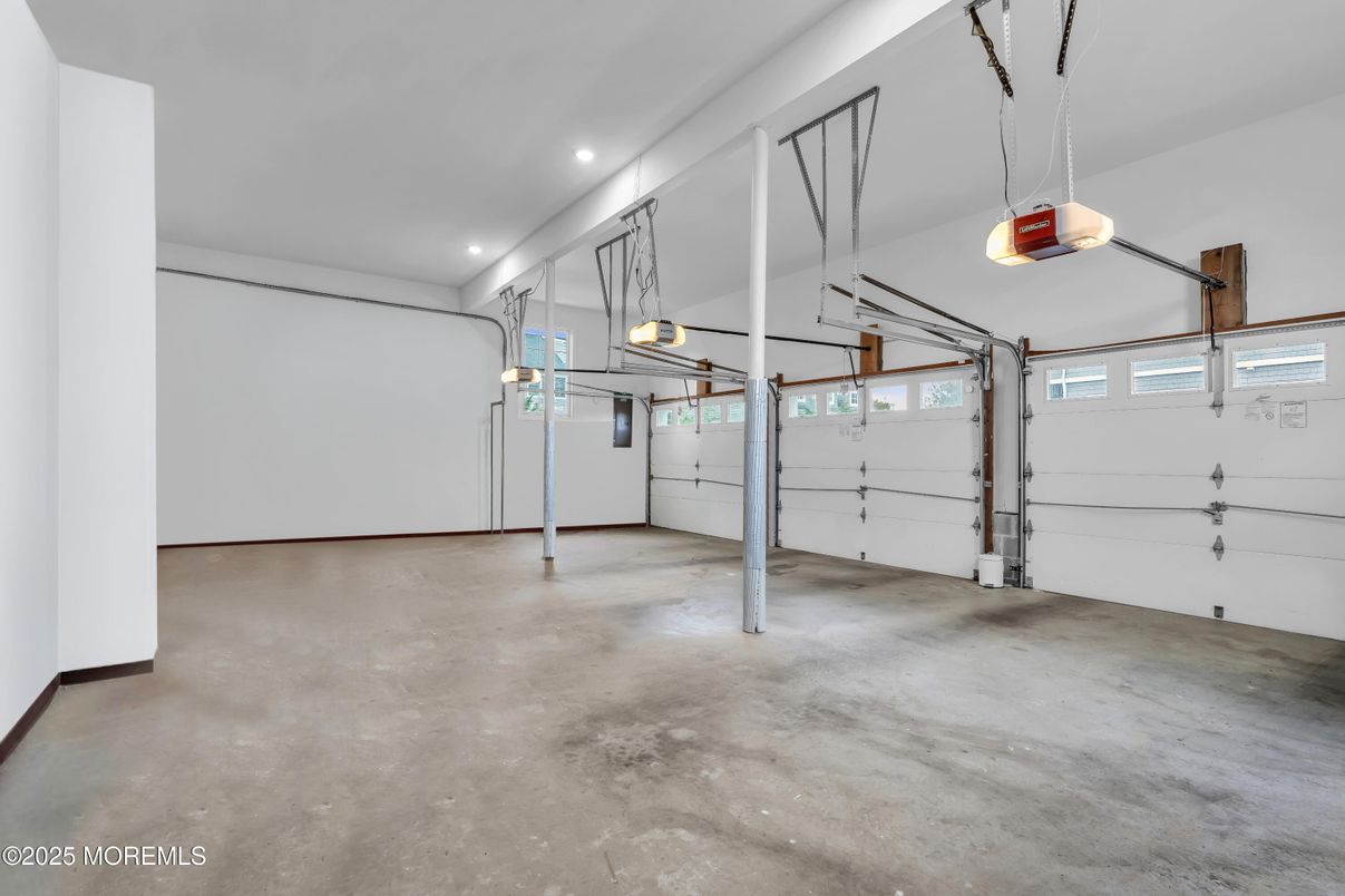 Garage, Interior, Recessed Lighting