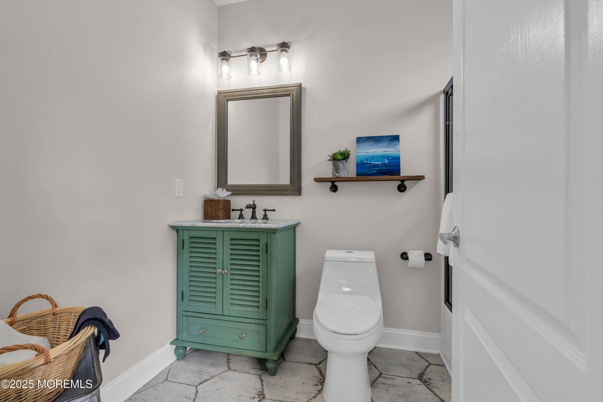 Bathroom, Interior