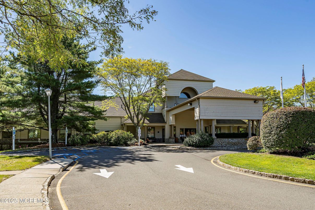 Exterior, Facade, Mediterranean