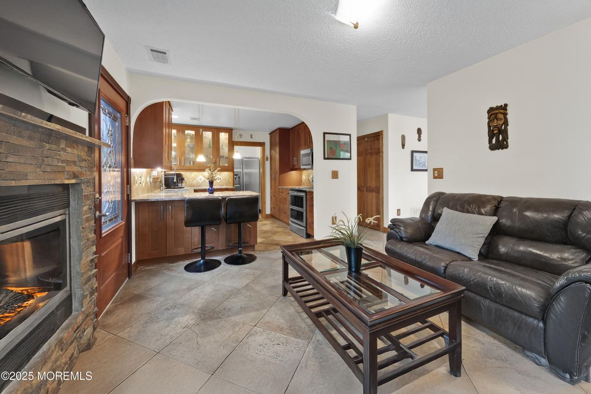 Fireplace, Interior, Kitchen, Living room