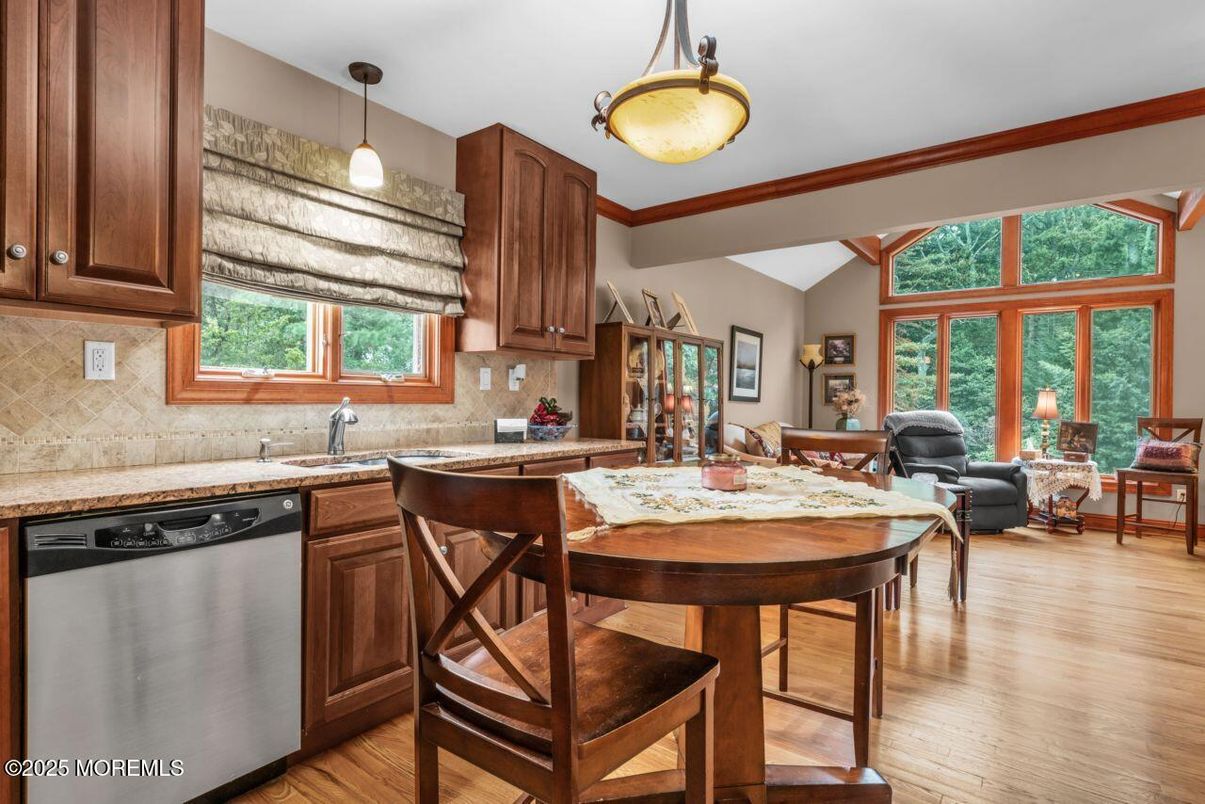 Dining room, Interior, Kitchen, Living room, Pendant Lights, Wood Texture Flooring