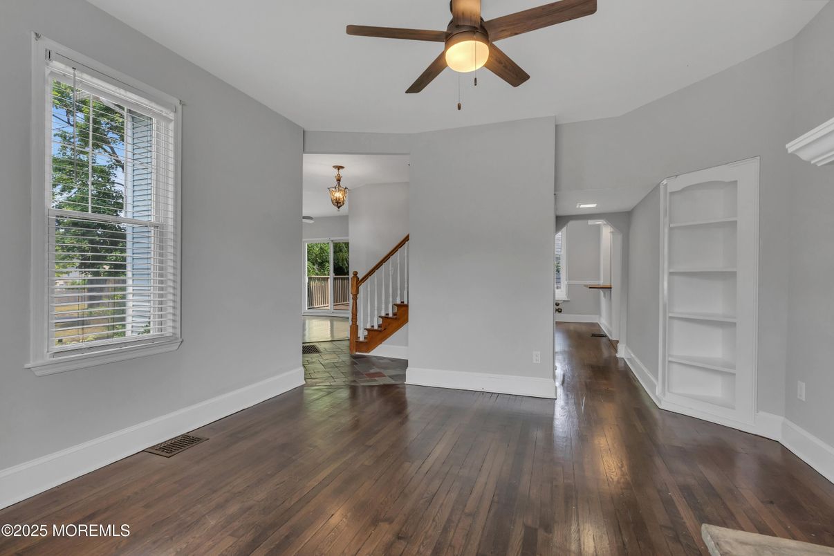 Chandelier, Empty room, Interior, Recessed Lighting, Wood Texture Flooring