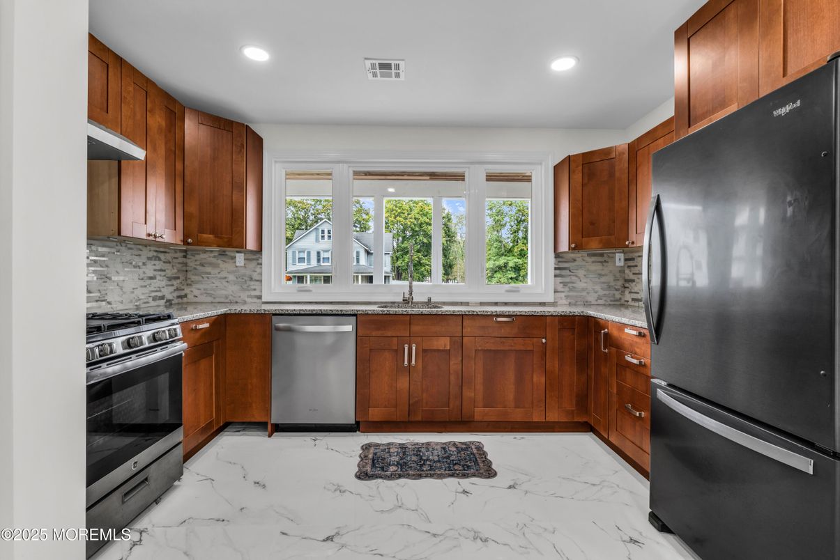 Interior, Kitchen, Marble, Recessed Lighting, Stainless Steel Appliances