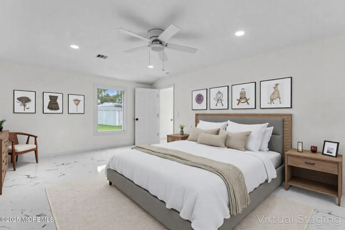 Bedroom, Interior, Recessed Lighting