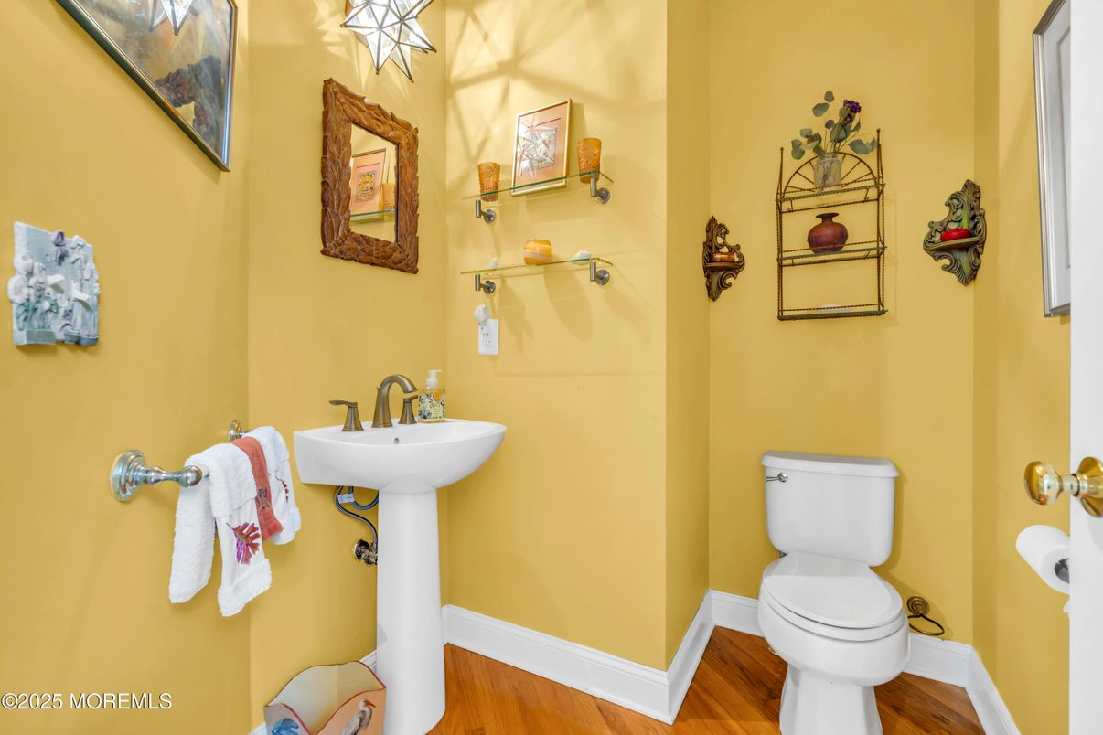 Bathroom, Interior, Wood Texture Flooring
