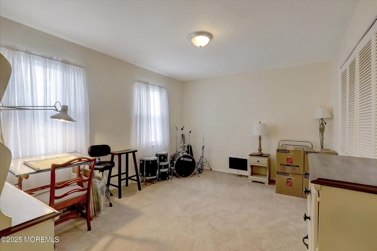 Dining room, Fitness Equipment, Interior