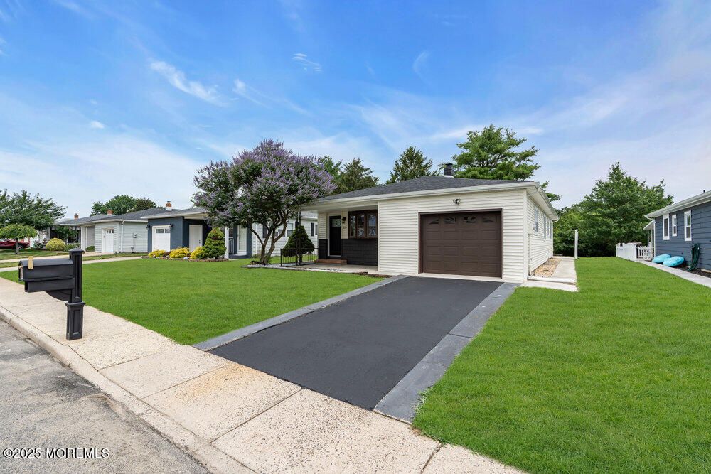 Attached, Backyard, Exterior, Facade, Ranch