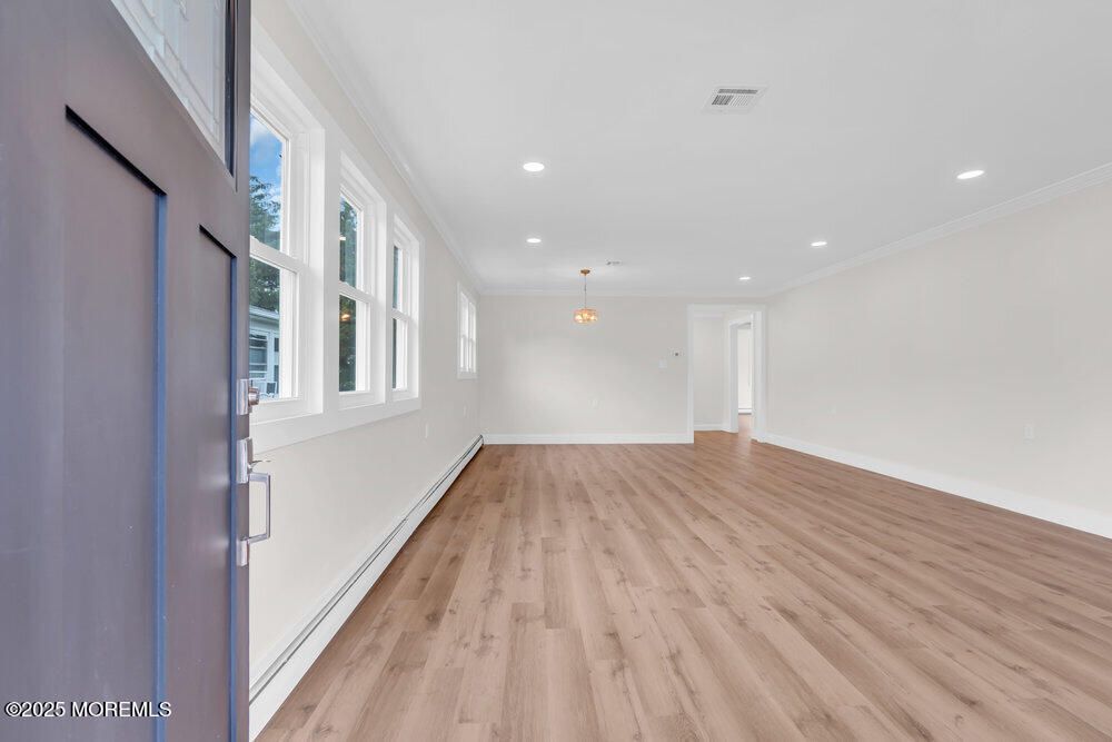 Empty room, Interior, Pendant Lights, Recessed Lighting, Wood Texture Flooring