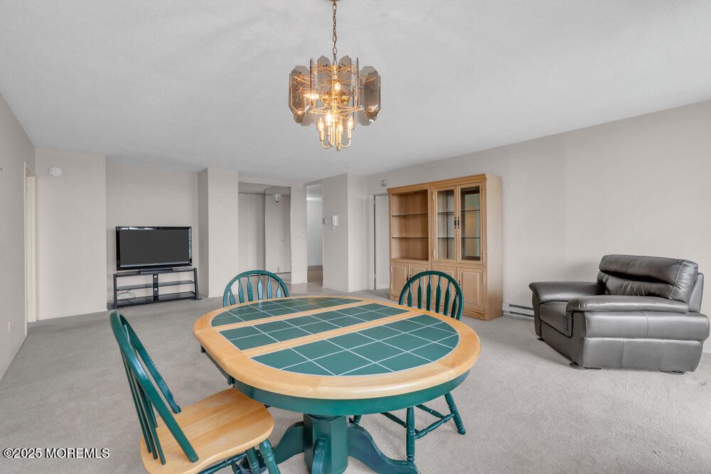 Chandelier, Dining room, Interior